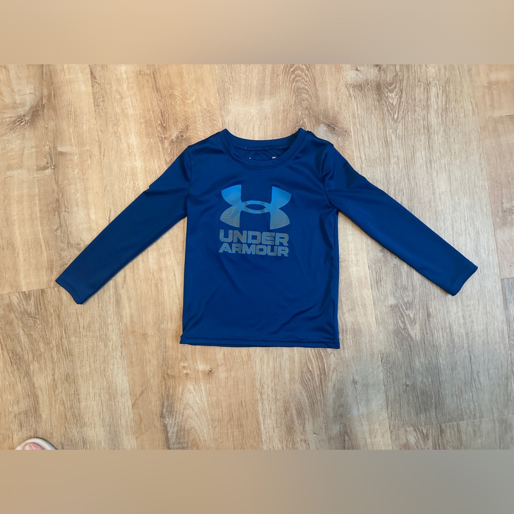 Under Armour 2T long sleeve Drifit